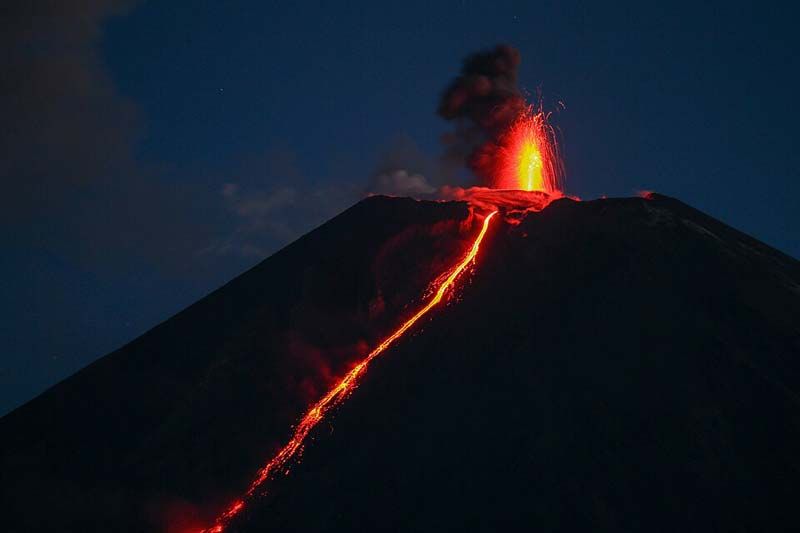 克柳切夫斯基火山